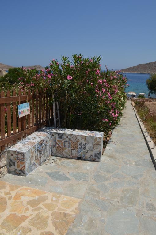 Villa Romanza Beach Villa Chalki Town Zimmer foto